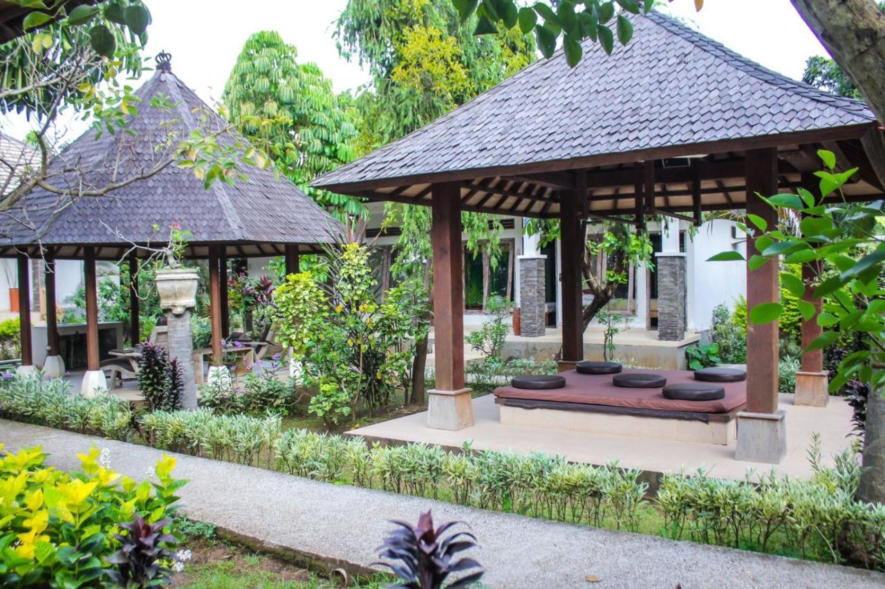 Araminth Guest House And Spa Lovina Exterior foto